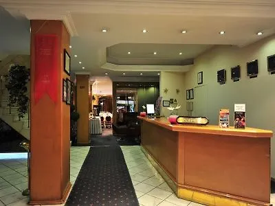 酒店 Olimpiyat